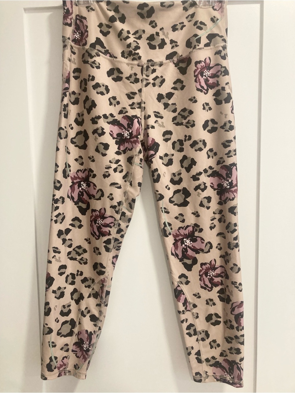 Women’s Marika Beige Leopard & Floral Leggings - New Without Tags.